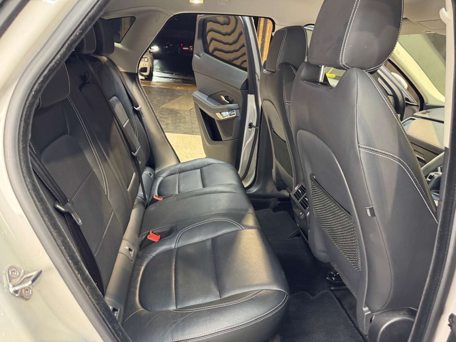 Used Jaguar E-Pace 2019 for sale - 76961766: Photo 6