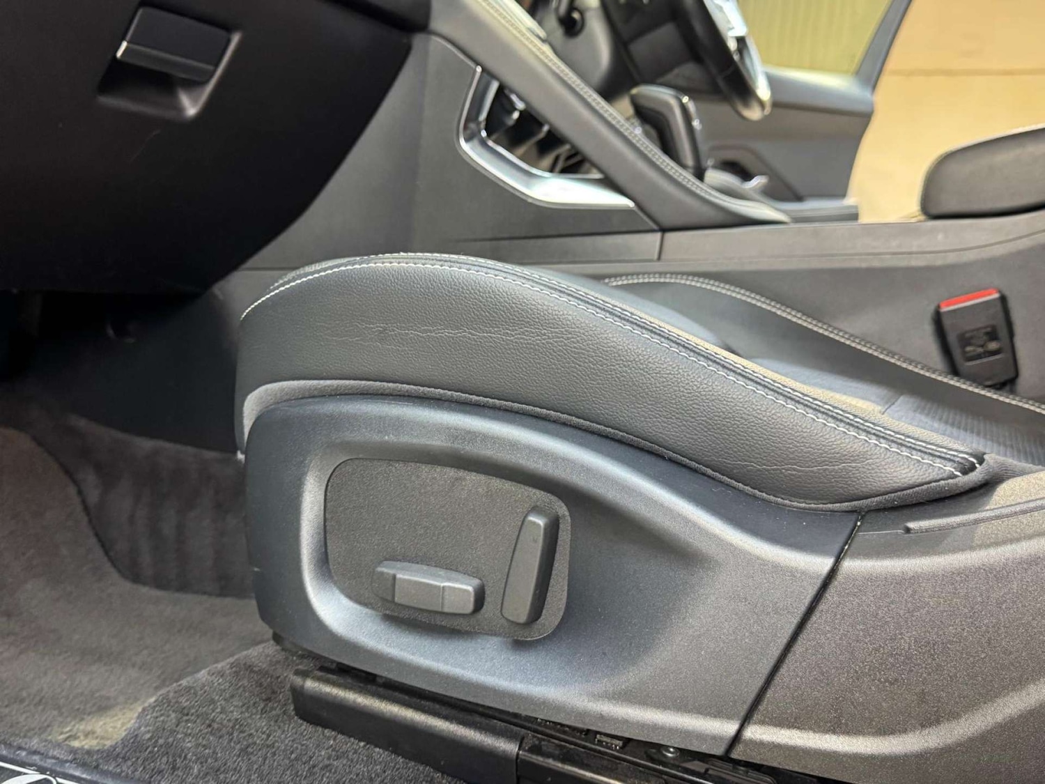 Used Jaguar E-Pace 2019 for sale - 76961766: Photo 73