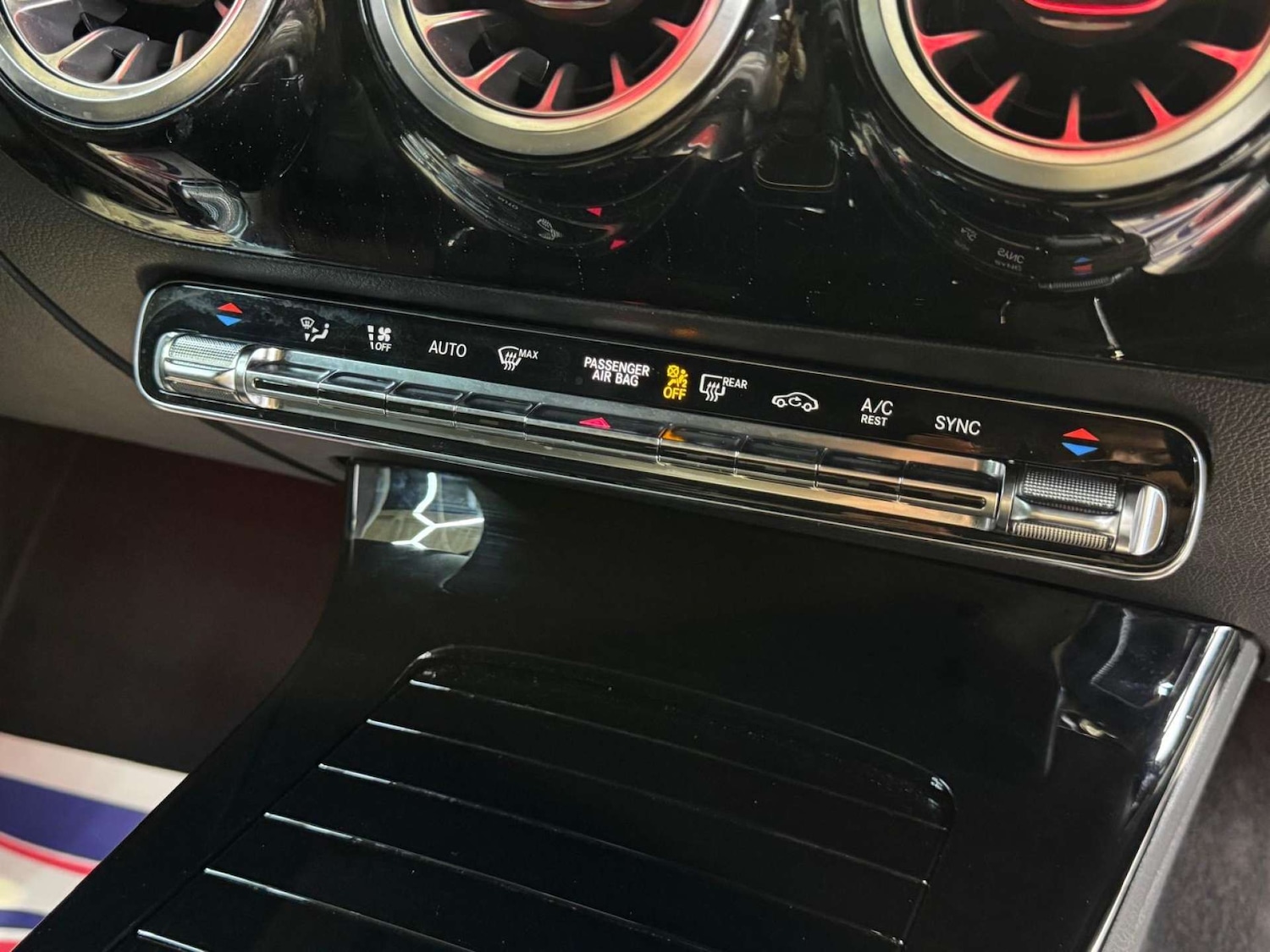 Used Mercedes-Benz CLA 2019 for sale - 76663156: Photo 50