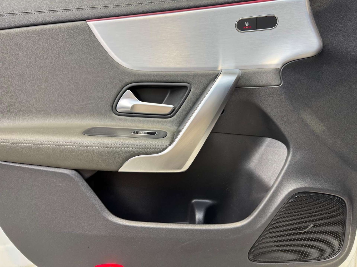 Used Mercedes-Benz CLA 2019 for sale - 76663156: Photo 69