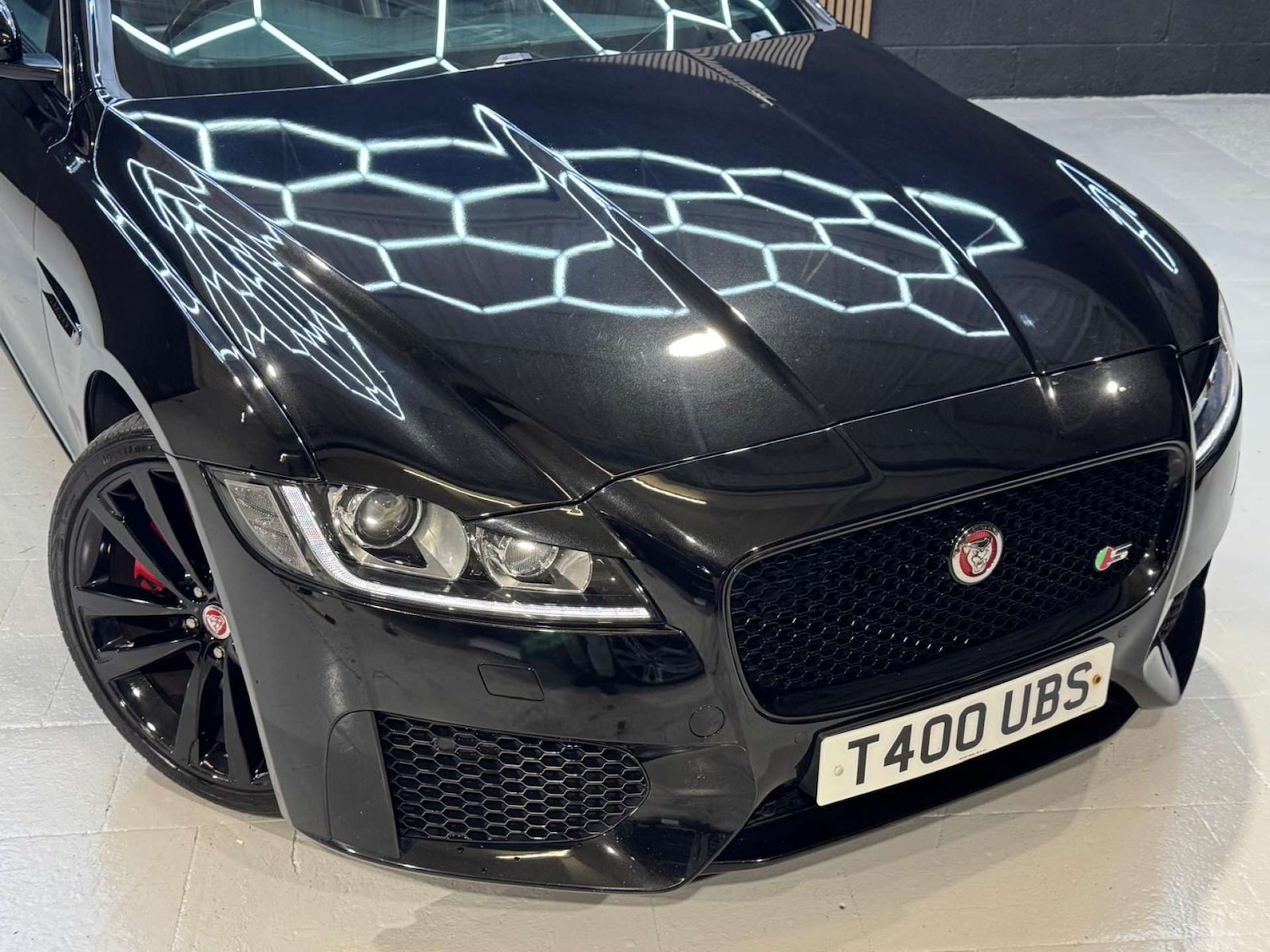 Used Jaguar XF 2017 for sale - 76581939: Photo 10