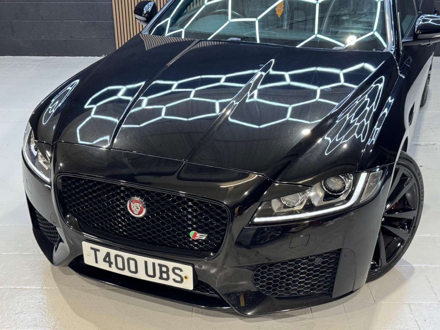 Used Jaguar XF 2017 for sale - 76581939: Photo 31