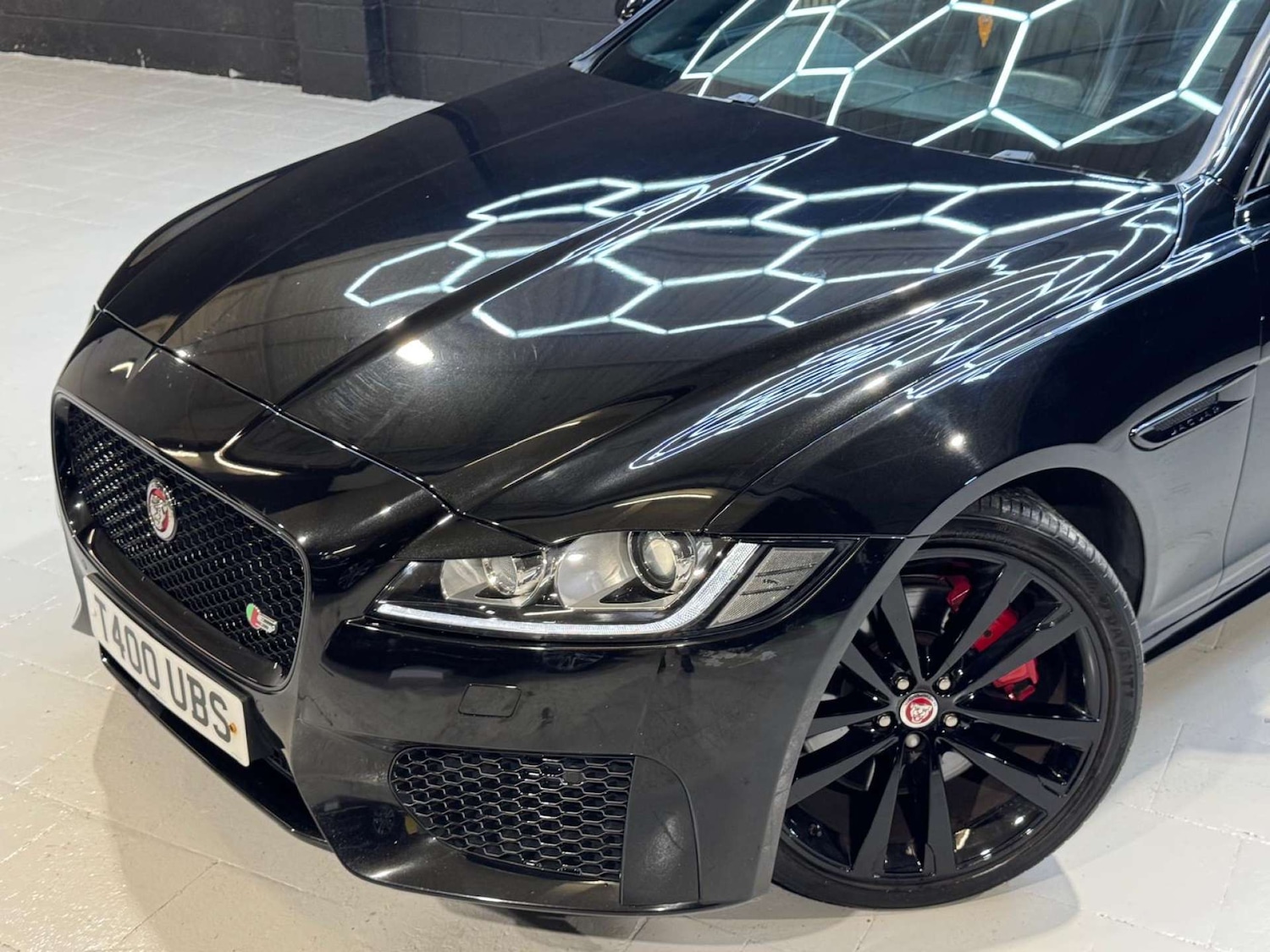 Used Jaguar XF 2017 for sale - 76581939: Photo 35