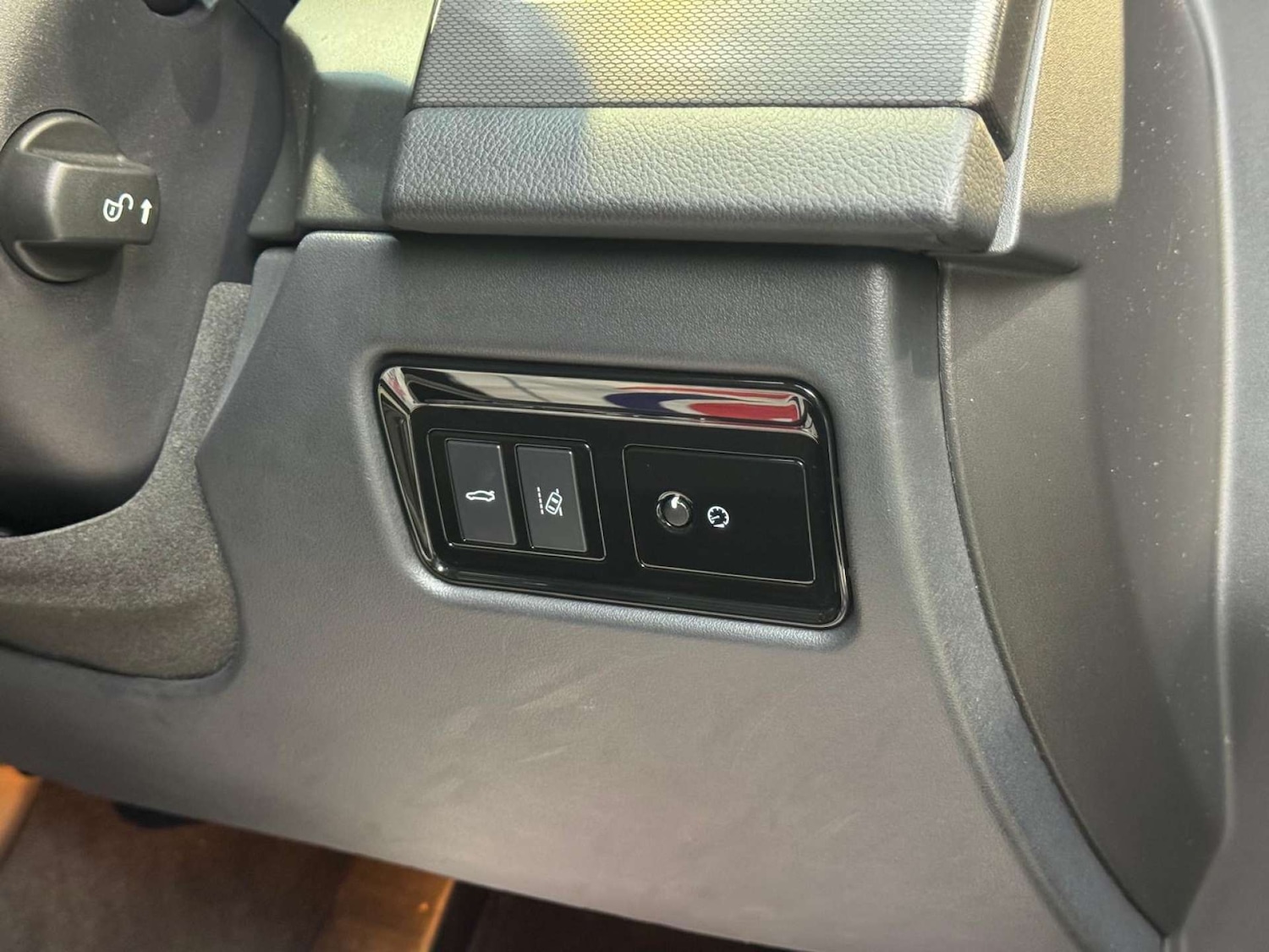 Used Jaguar XF 2017 for sale - 76581939: Photo 42