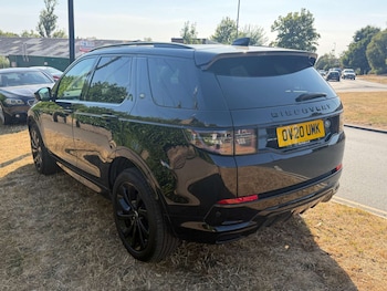 Used Land Rover Discovery Sport 2020 for sale - 79494473: Photo