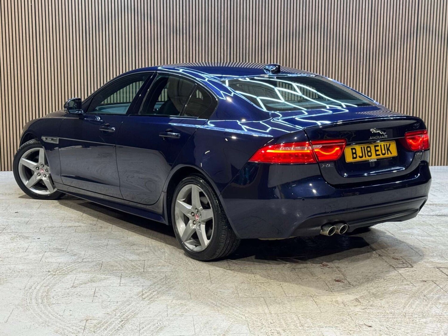Used Jaguar XE 2018 for sale - 77355466: Photo 24
