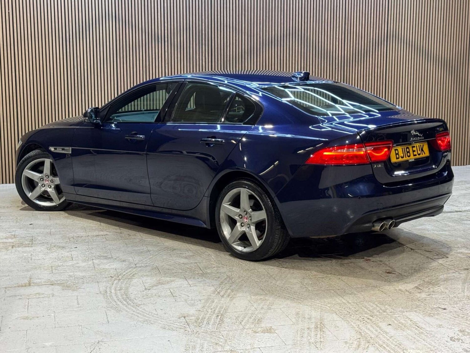 Used Jaguar XE 2018 for sale - 77355466: Photo 28