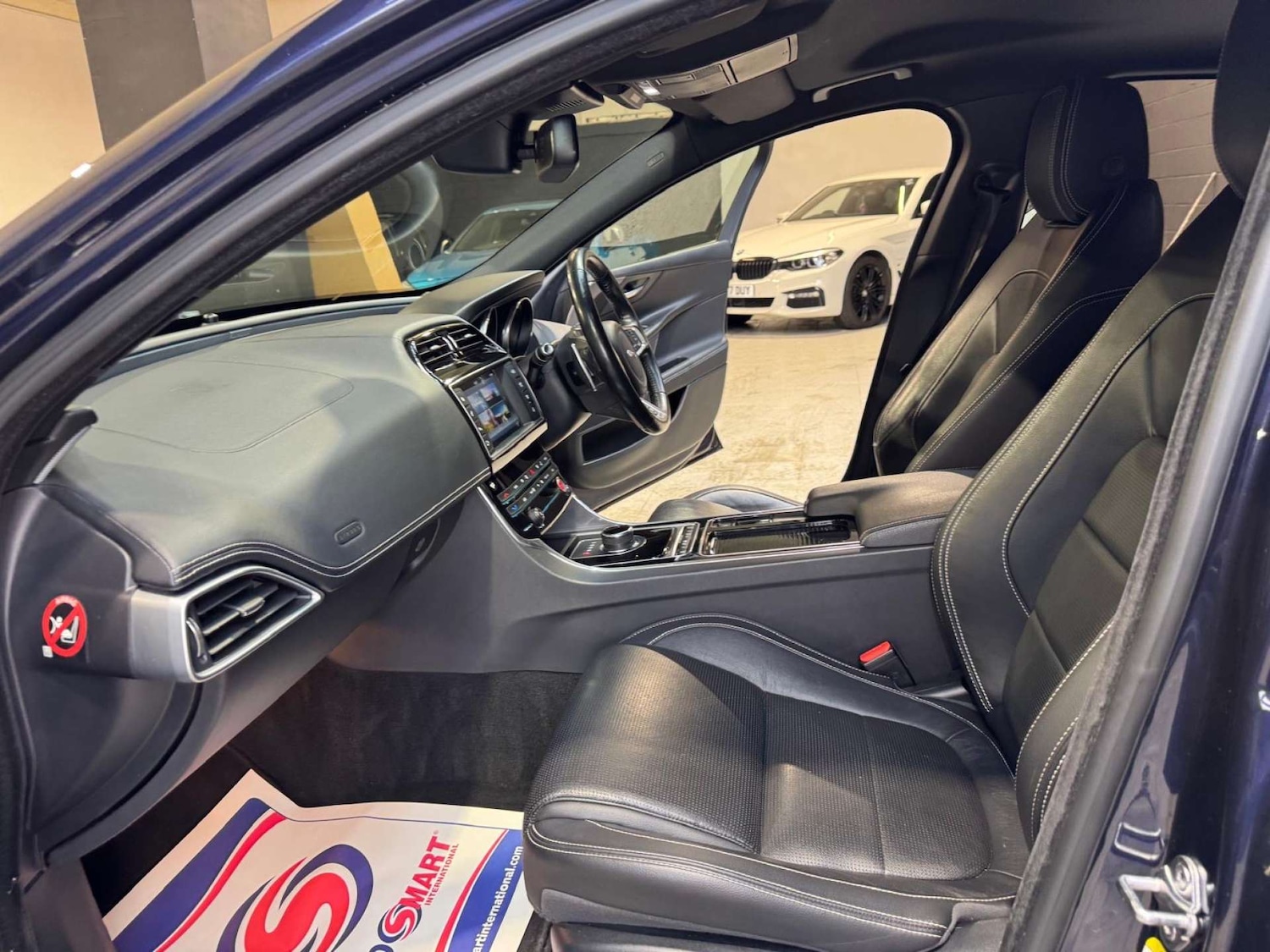 Used Jaguar XE 2018 for sale - 77355466: Photo 68