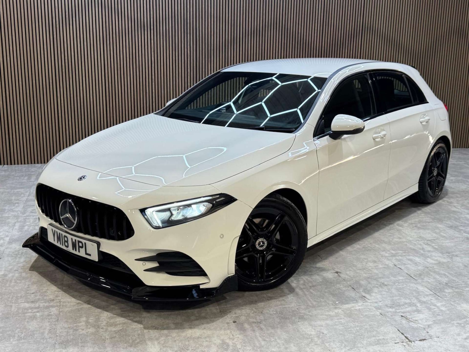 Used Mercedes-Benz A-Class 2018 for sale - 77998535: Photo 32