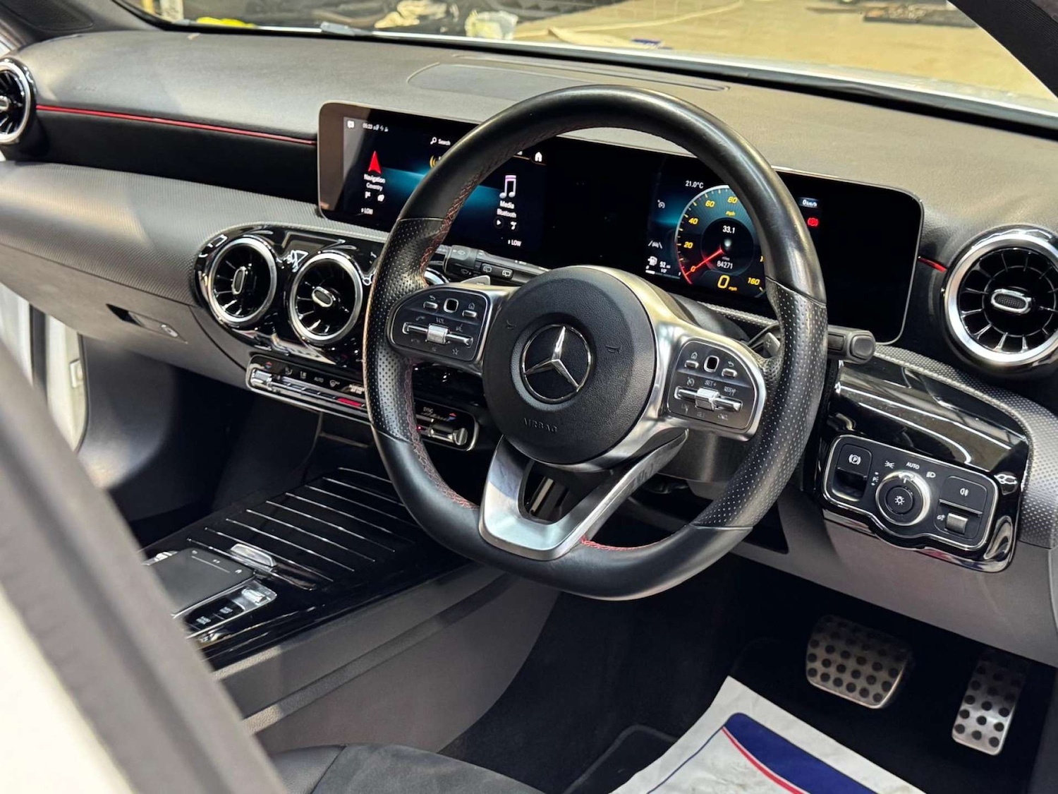 Used Mercedes-Benz A-Class 2018 for sale - 77998535: Photo 45