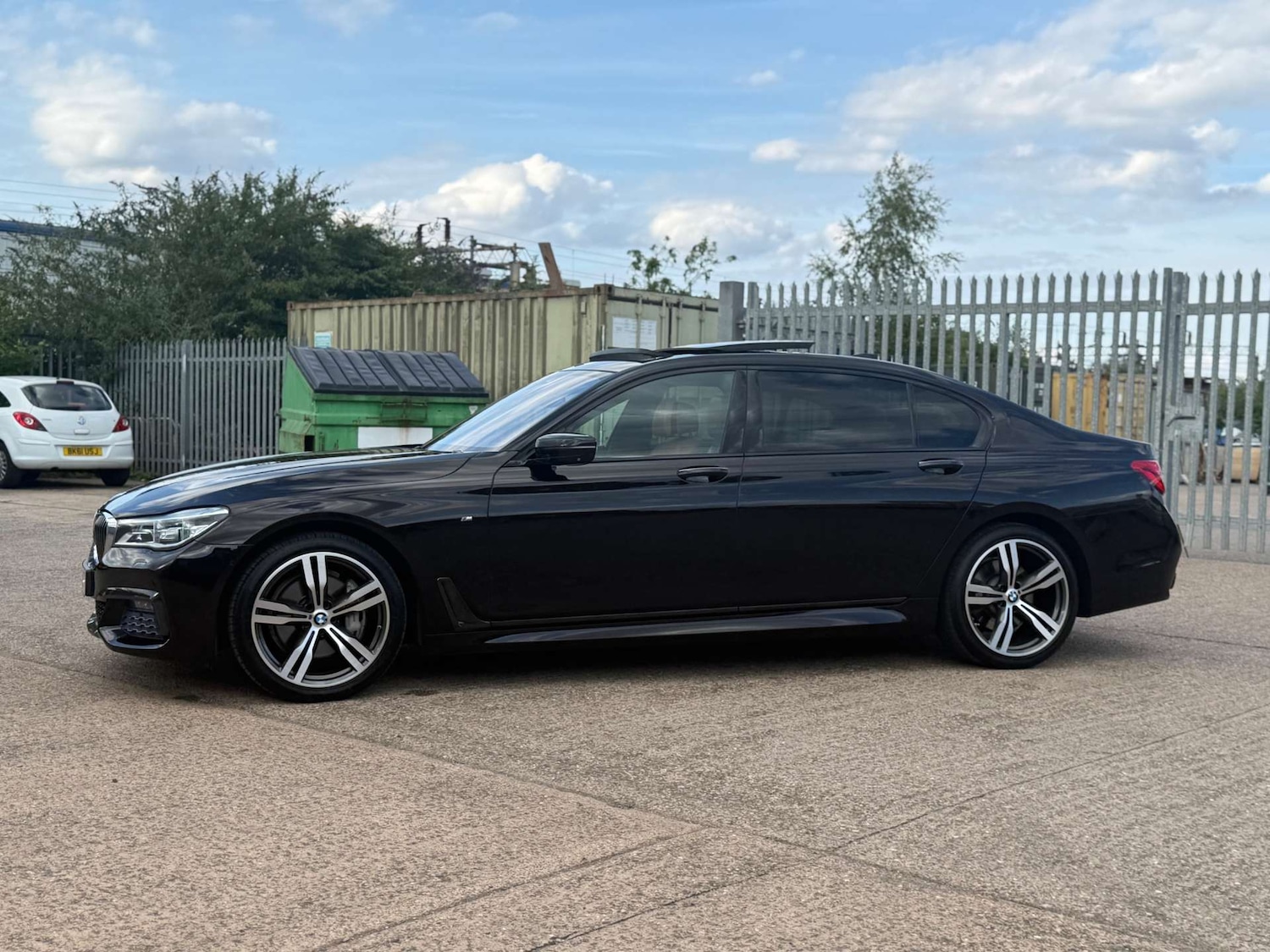 Used BMW 7 Series 2016 for sale - 76280324: Photo 21