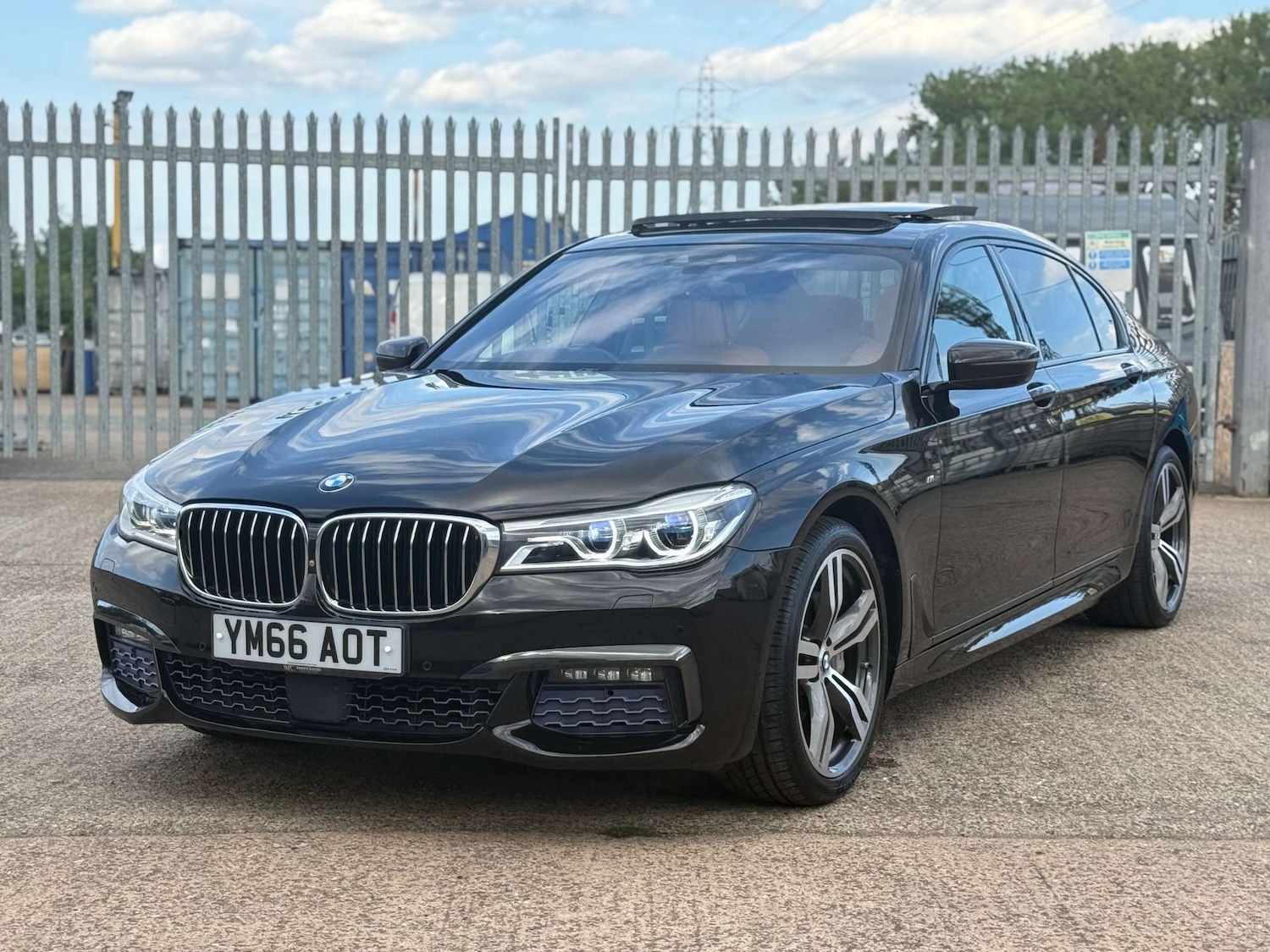 Used BMW 7 Series 2016 for sale - 76280324: Photo 24
