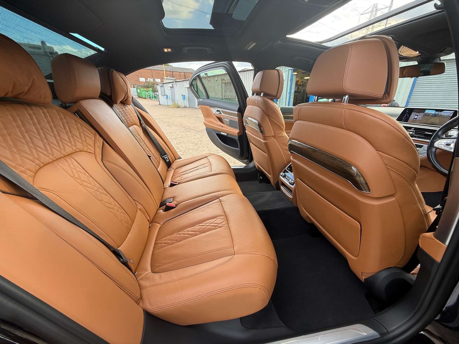 Used BMW 7 Series 2016 for sale - 76280324: Photo 42