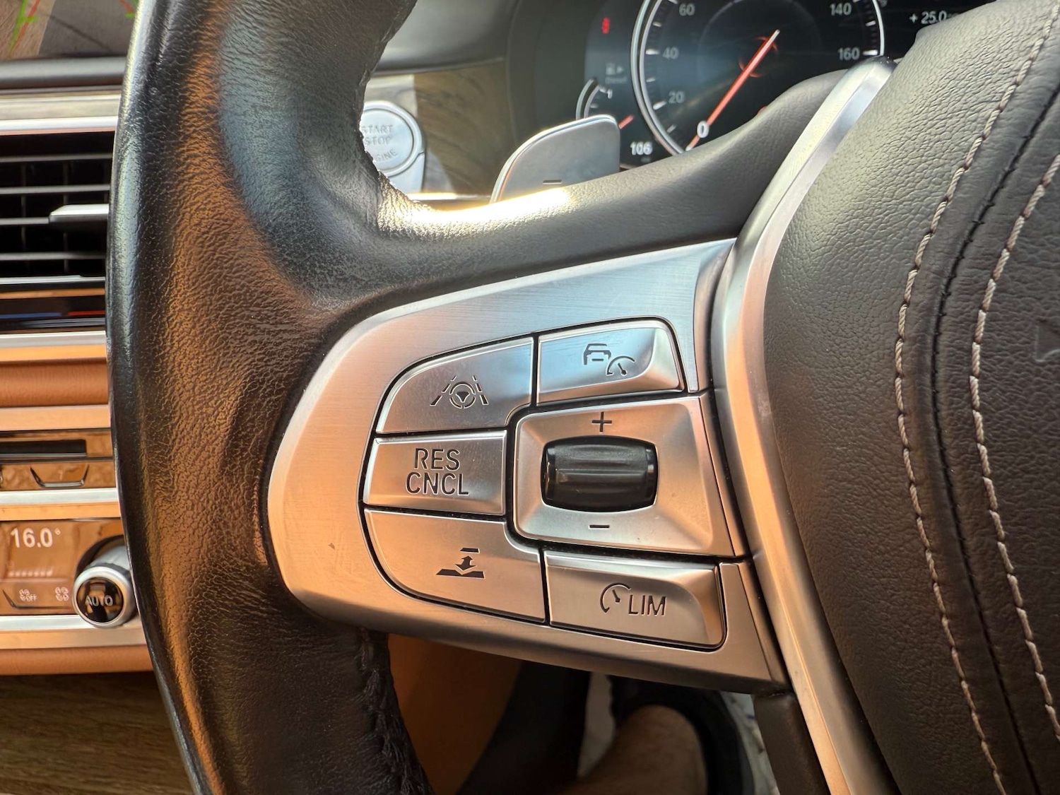 Used BMW 7 Series 2016 for sale - 76280324: Photo 44