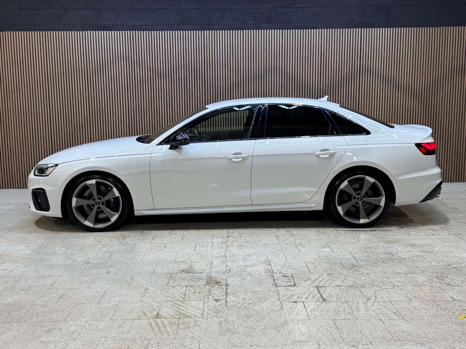 Used Audi A4 2020 for sale - 77271567: Photo 29