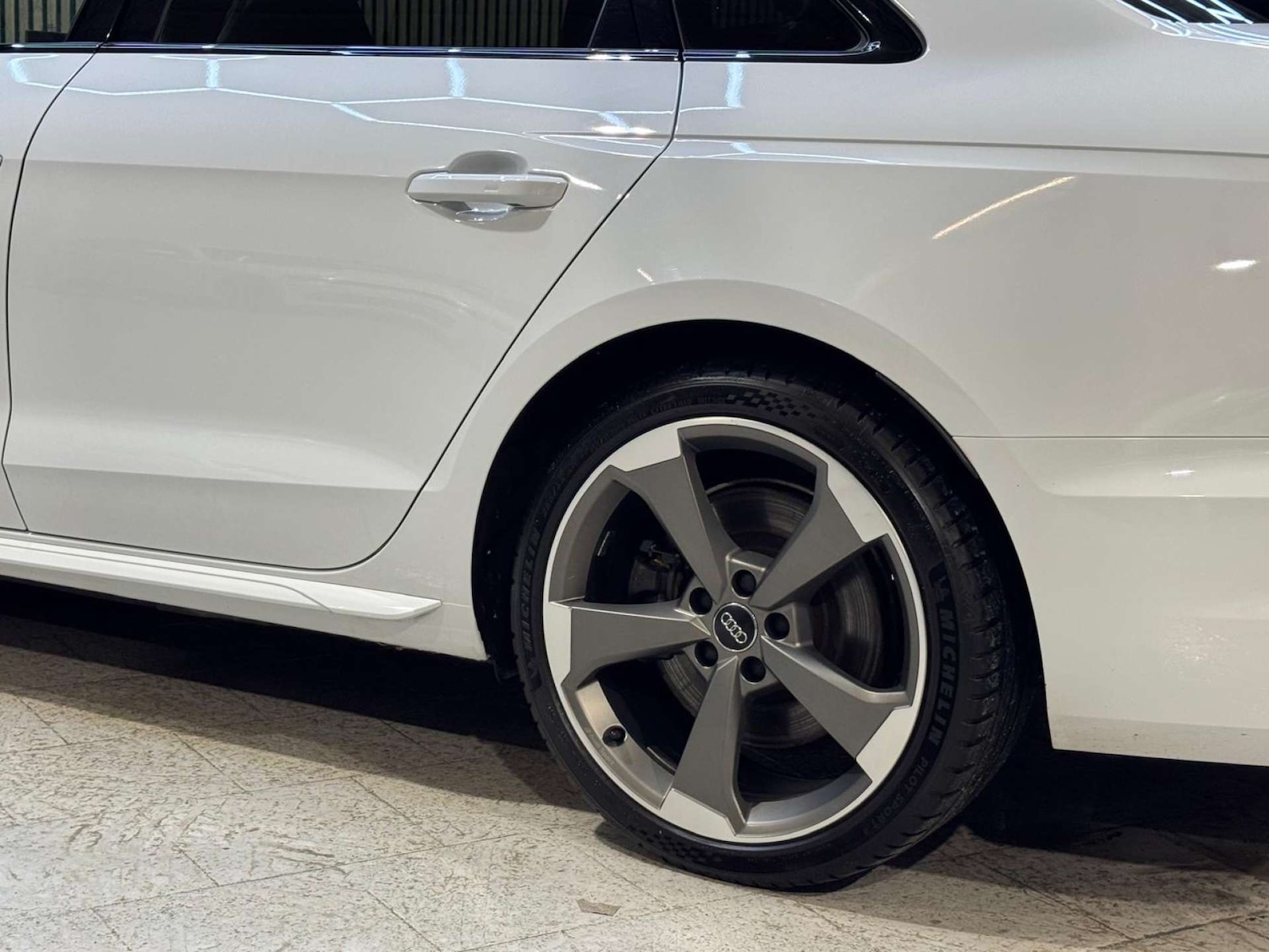 Used Audi A4 2020 for sale - 77271567: Photo 30