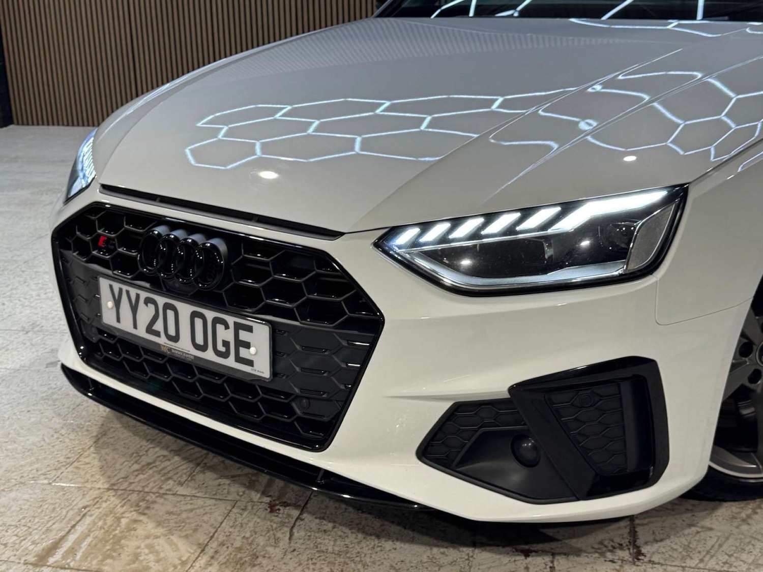 Used Audi A4 2020 for sale - 77271567: Photo 39