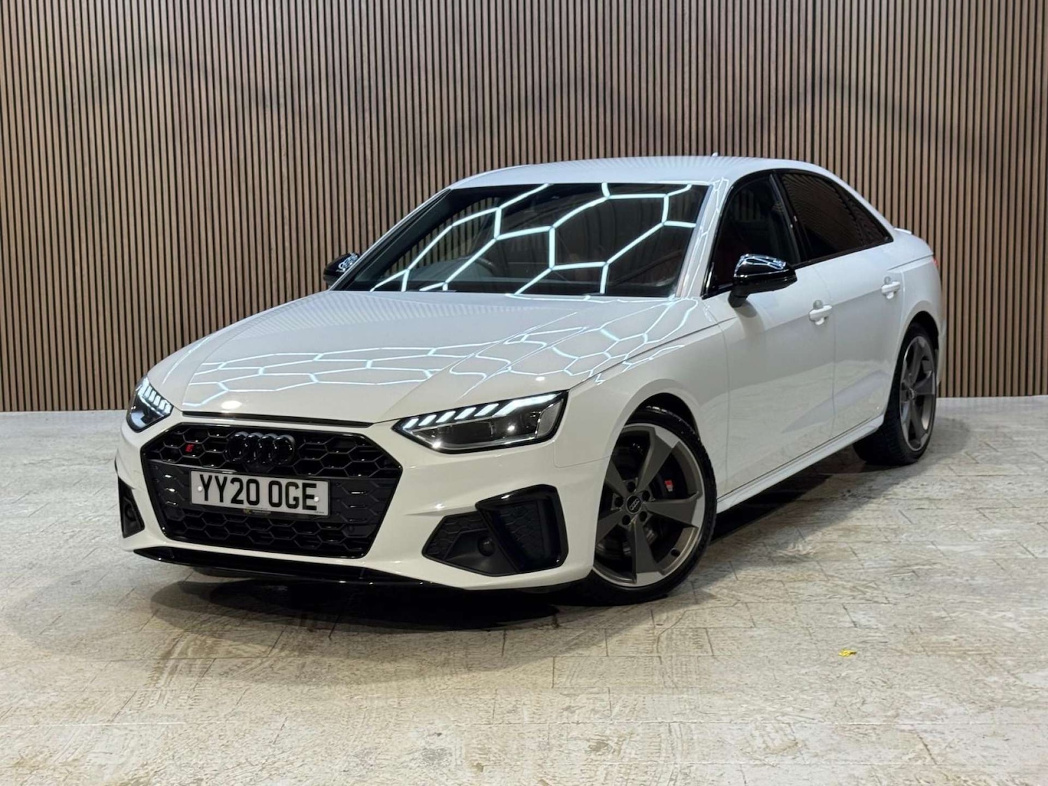 Used Audi A4 2020 for sale - 77271567: Photo 4