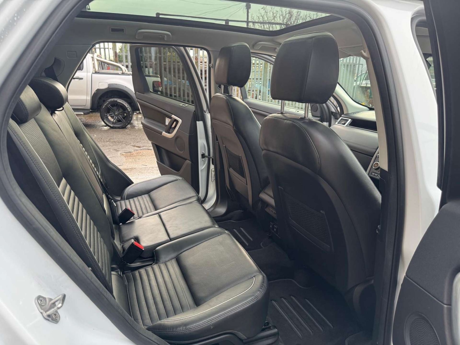 Used Land Rover Discovery Sport 2018 for sale - 76554488: Photo 16