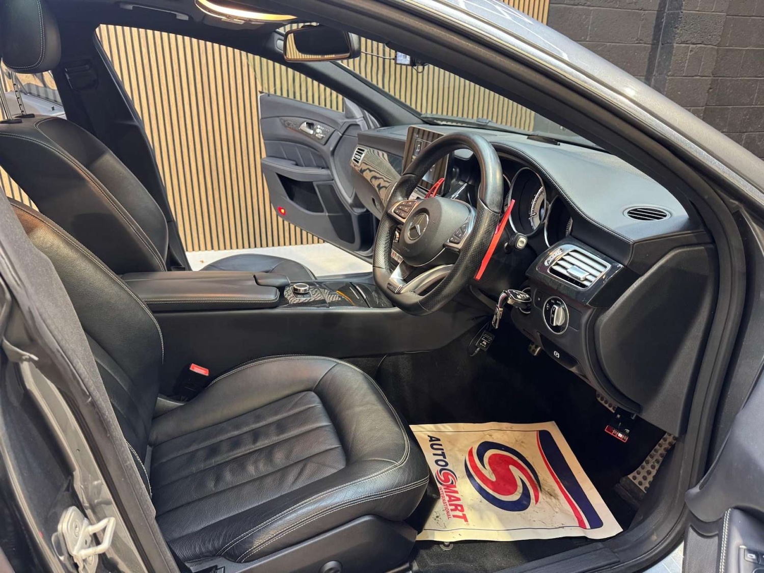 Used Mercedes-Benz CLS 2015 for sale - 76919163: Photo 15