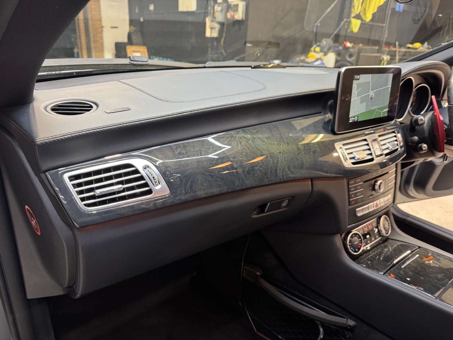 Used Mercedes-Benz CLS 2015 for sale - 76919163: Photo 55