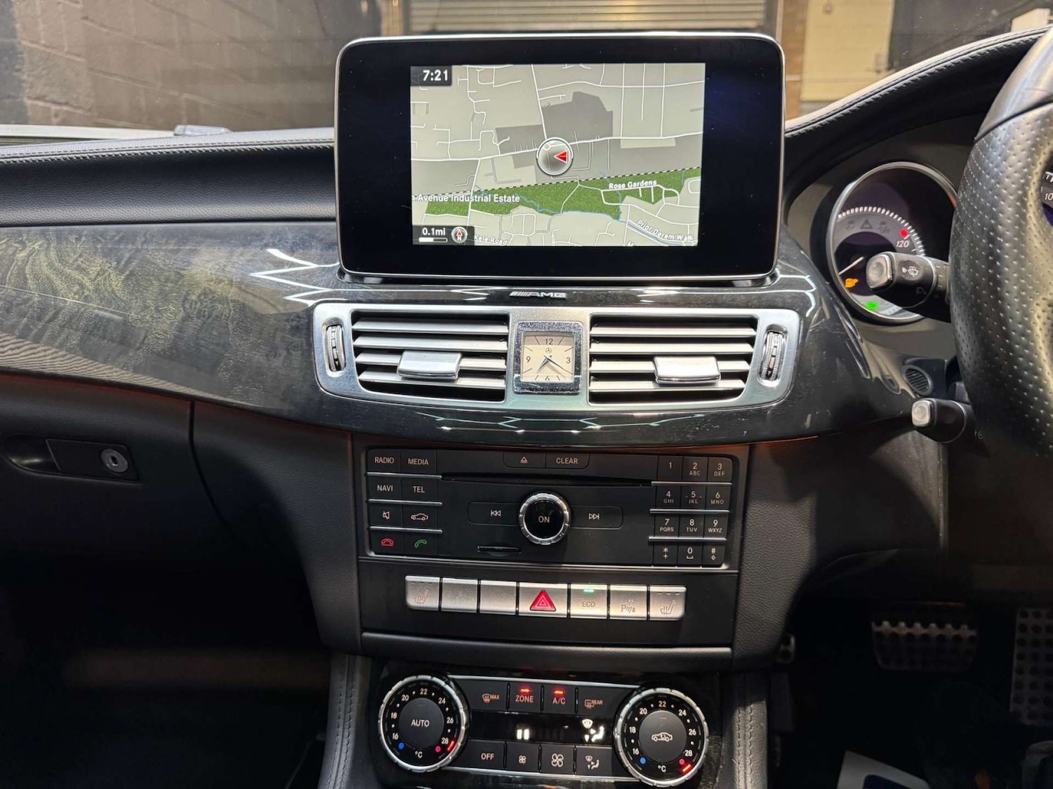 Used Mercedes-Benz CLS 2015 for sale - 76919163: Photo 57