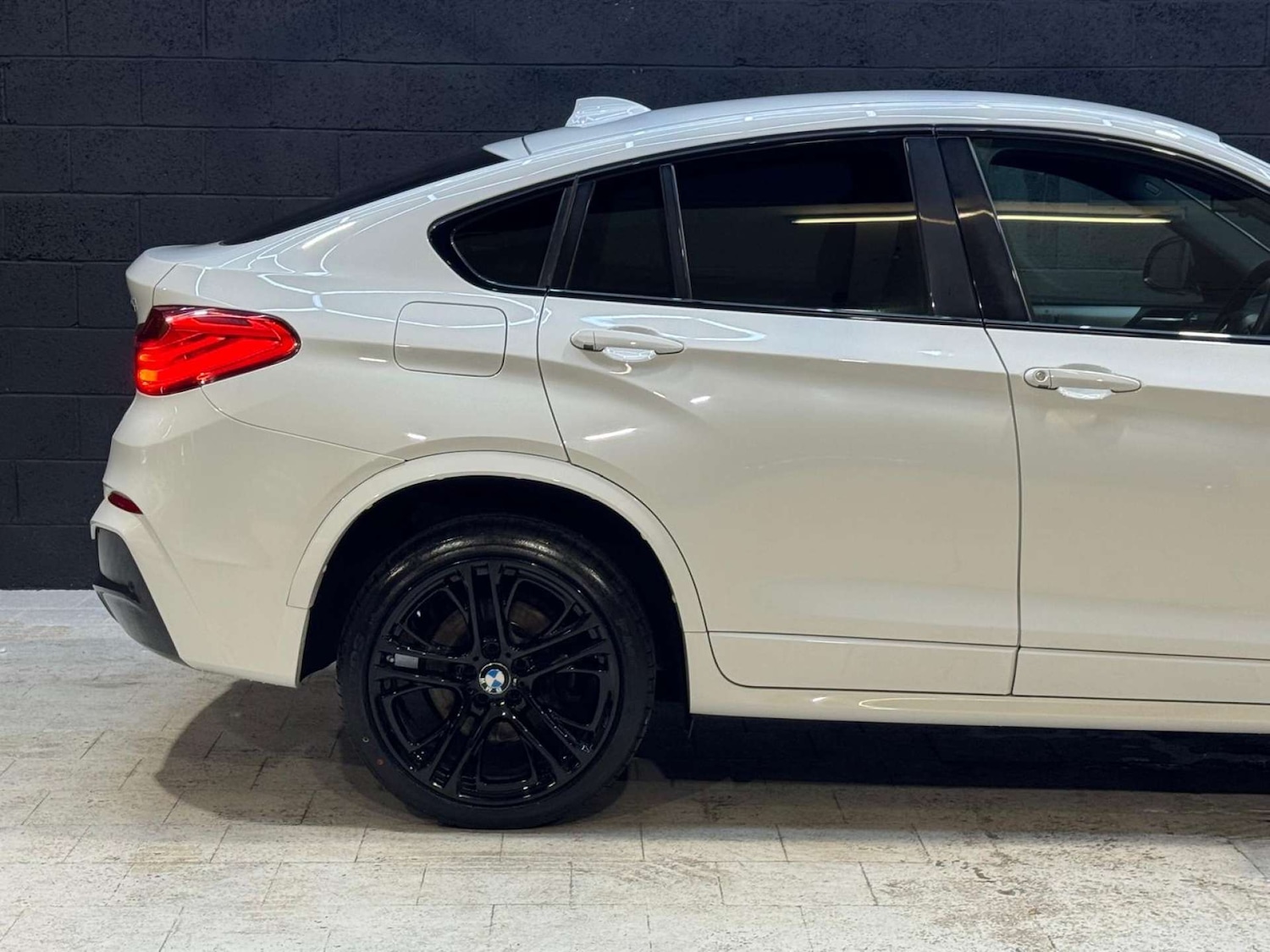 Used BMW X4 2015 for sale - 76602153: Photo 13