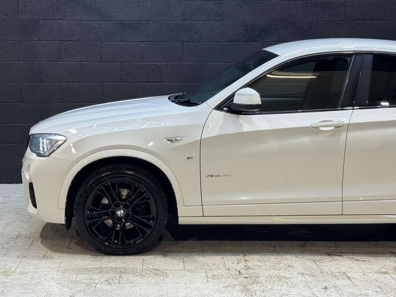 Used BMW X4 2015 for sale - 76602153: Photo 24