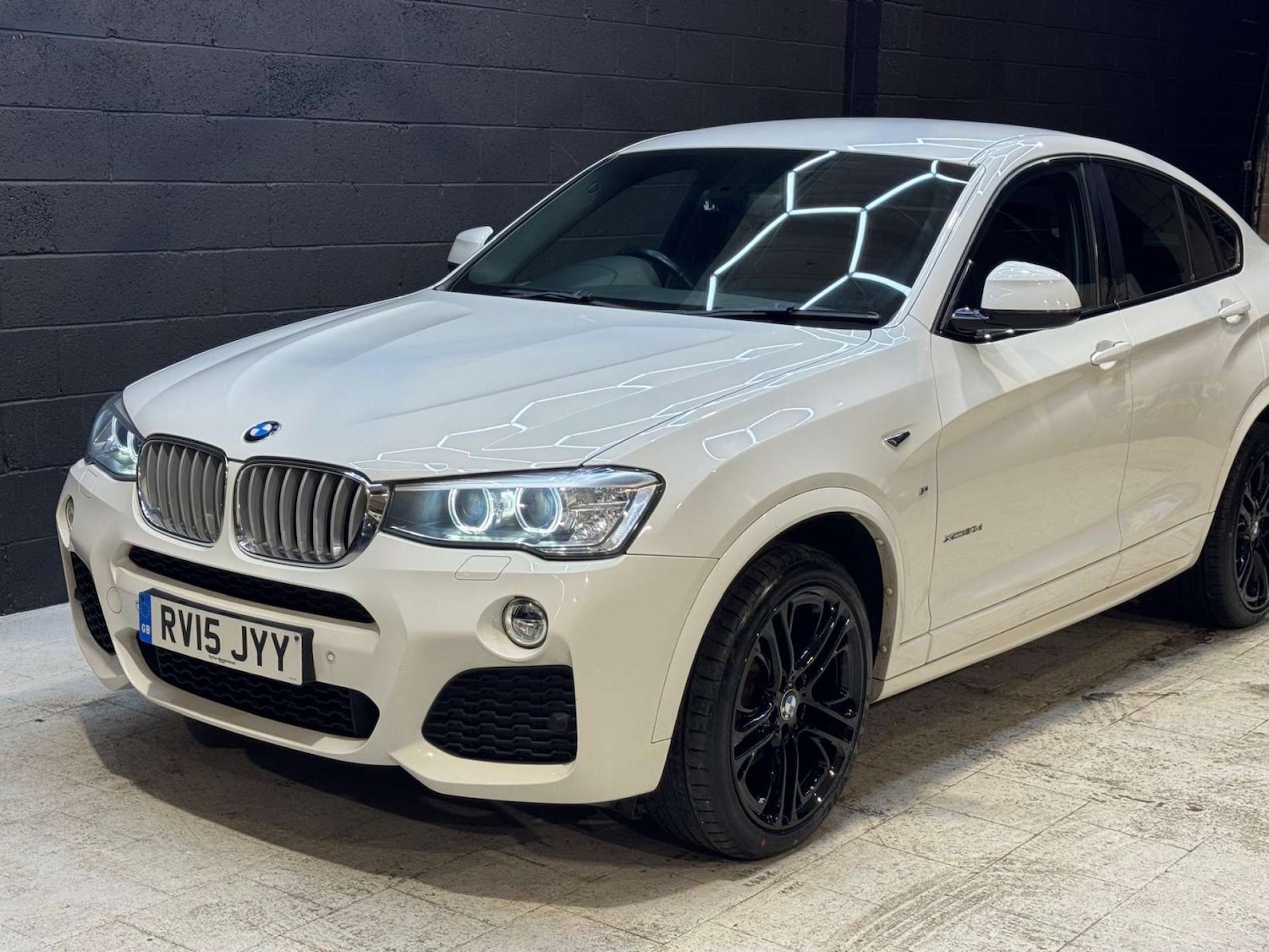 Used BMW X4 2015 for sale - 76602153: Photo 28