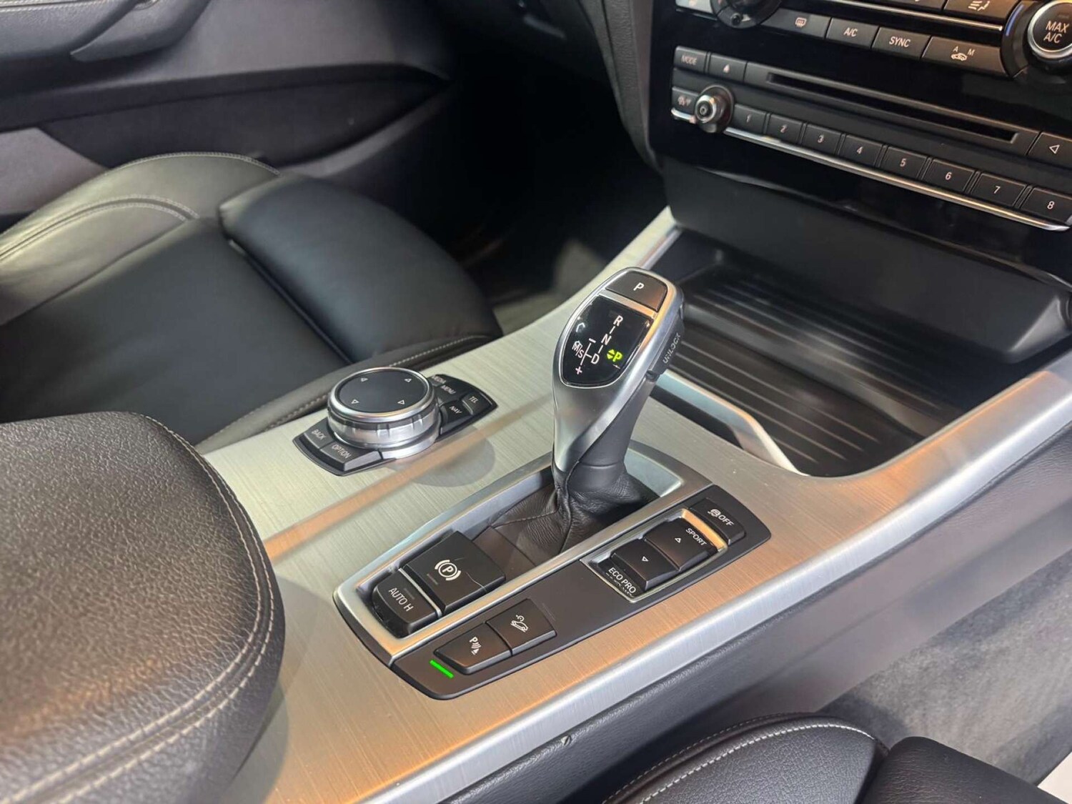 Used BMW X4 2015 for sale - 76602153: Photo 46