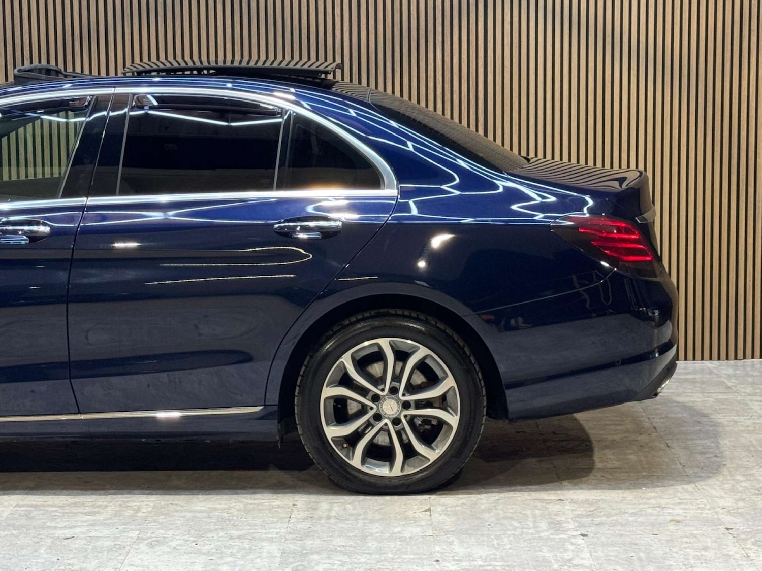 Used Mercedes-Benz C Class 2016 for sale - 77715630: Photo 29