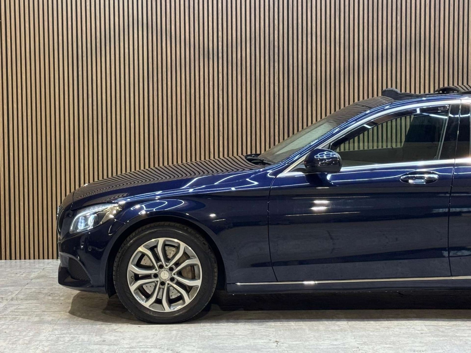 Used Mercedes-Benz C Class 2016 for sale - 77715630: Photo 34