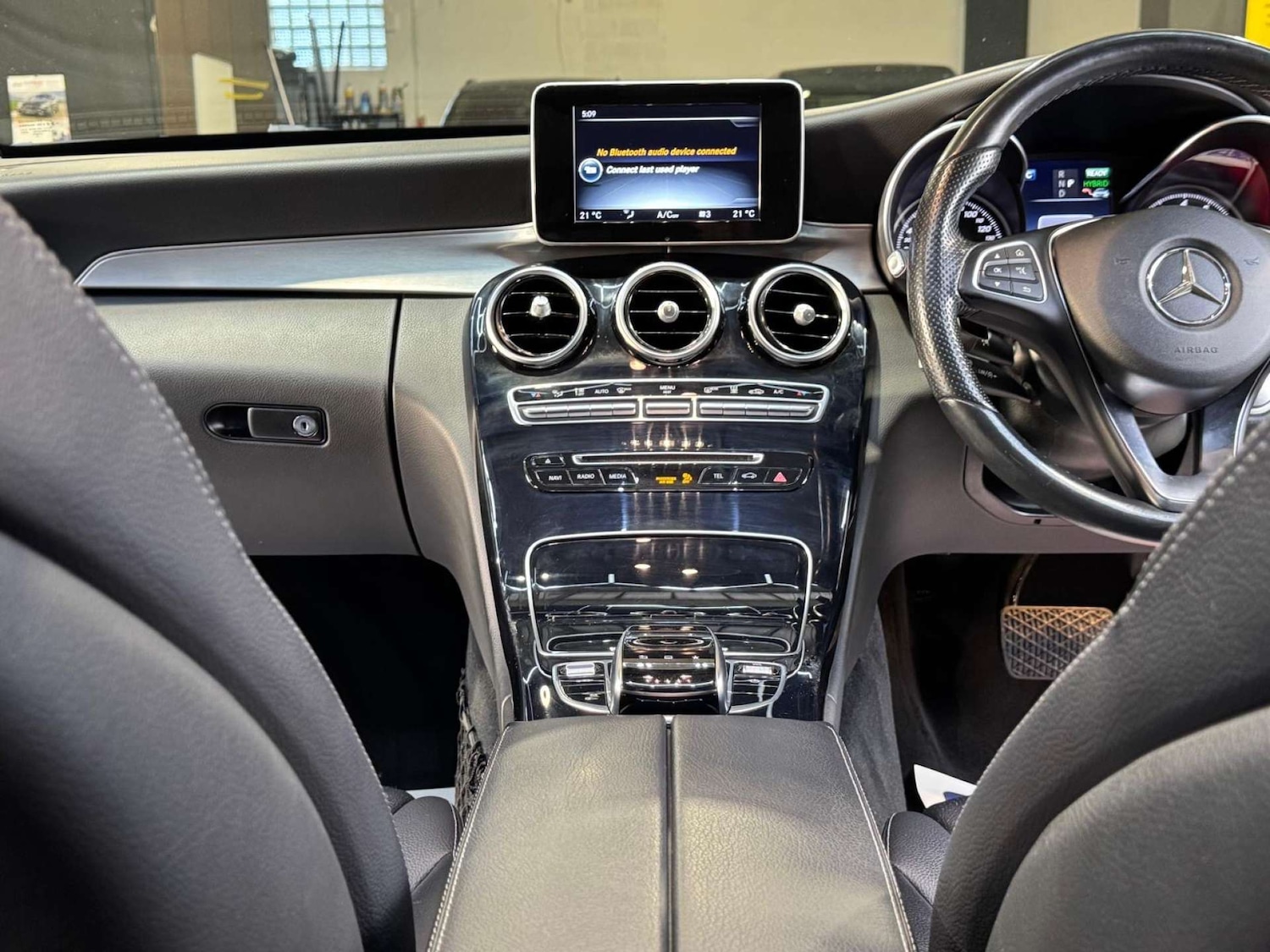 Used Mercedes-Benz C Class 2016 for sale - 77715630: Photo 43