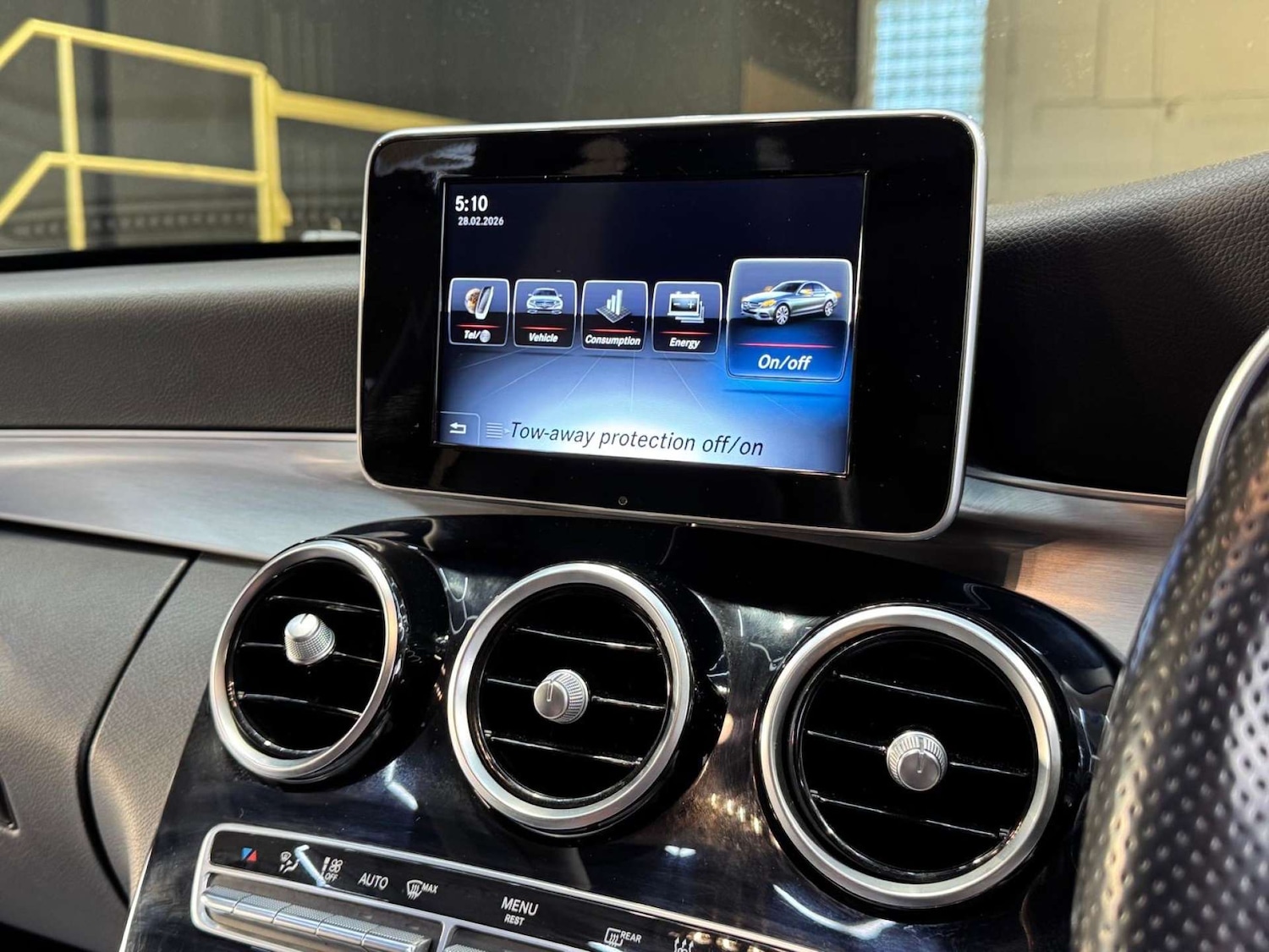 Used Mercedes-Benz C Class 2016 for sale - 77715630: Photo 49