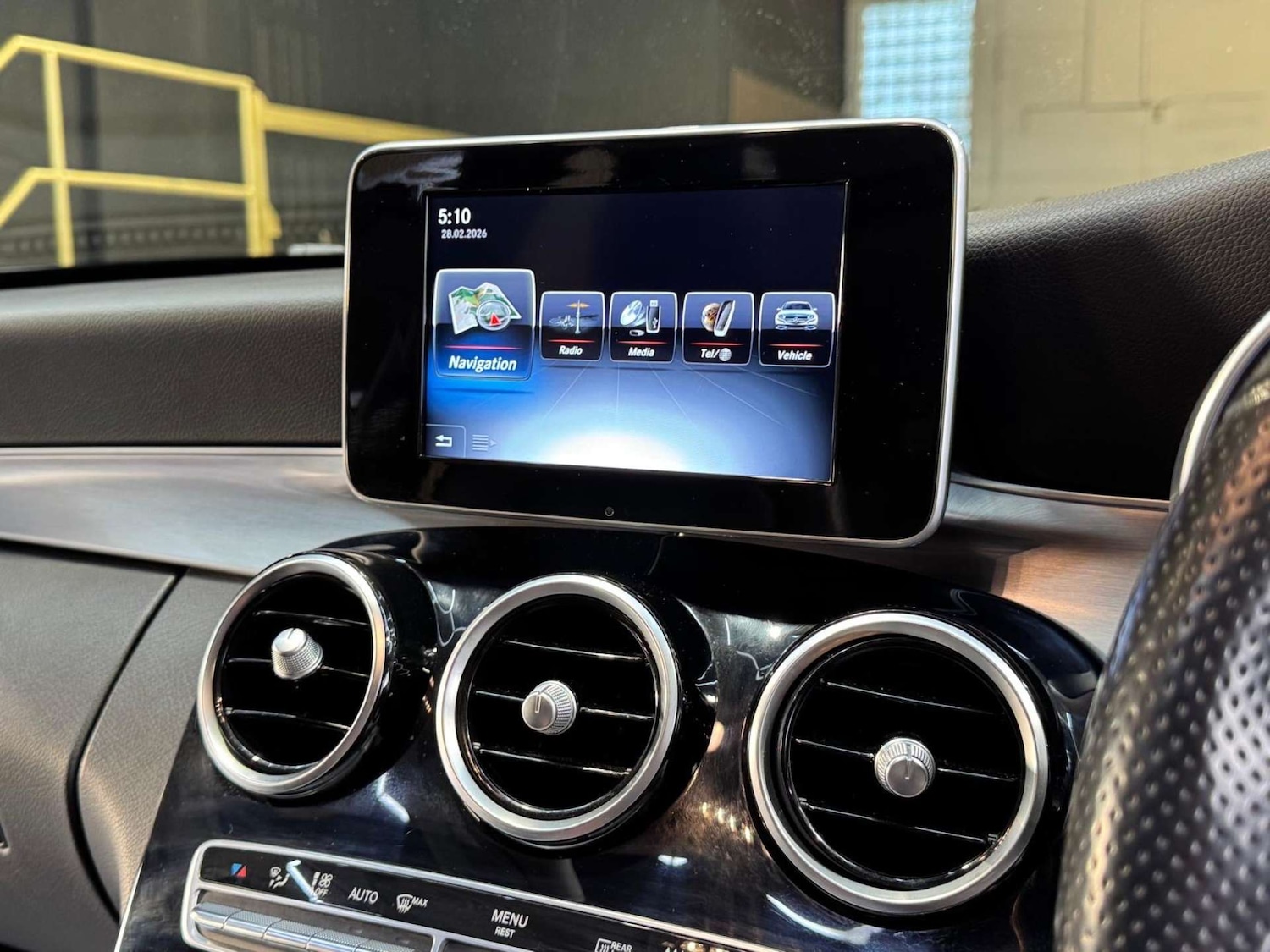 Used Mercedes-Benz C Class 2016 for sale - 77715630: Photo 50