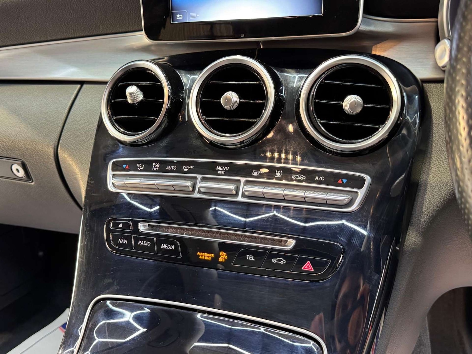 Used Mercedes-Benz C Class 2016 for sale - 77715630: Photo 53