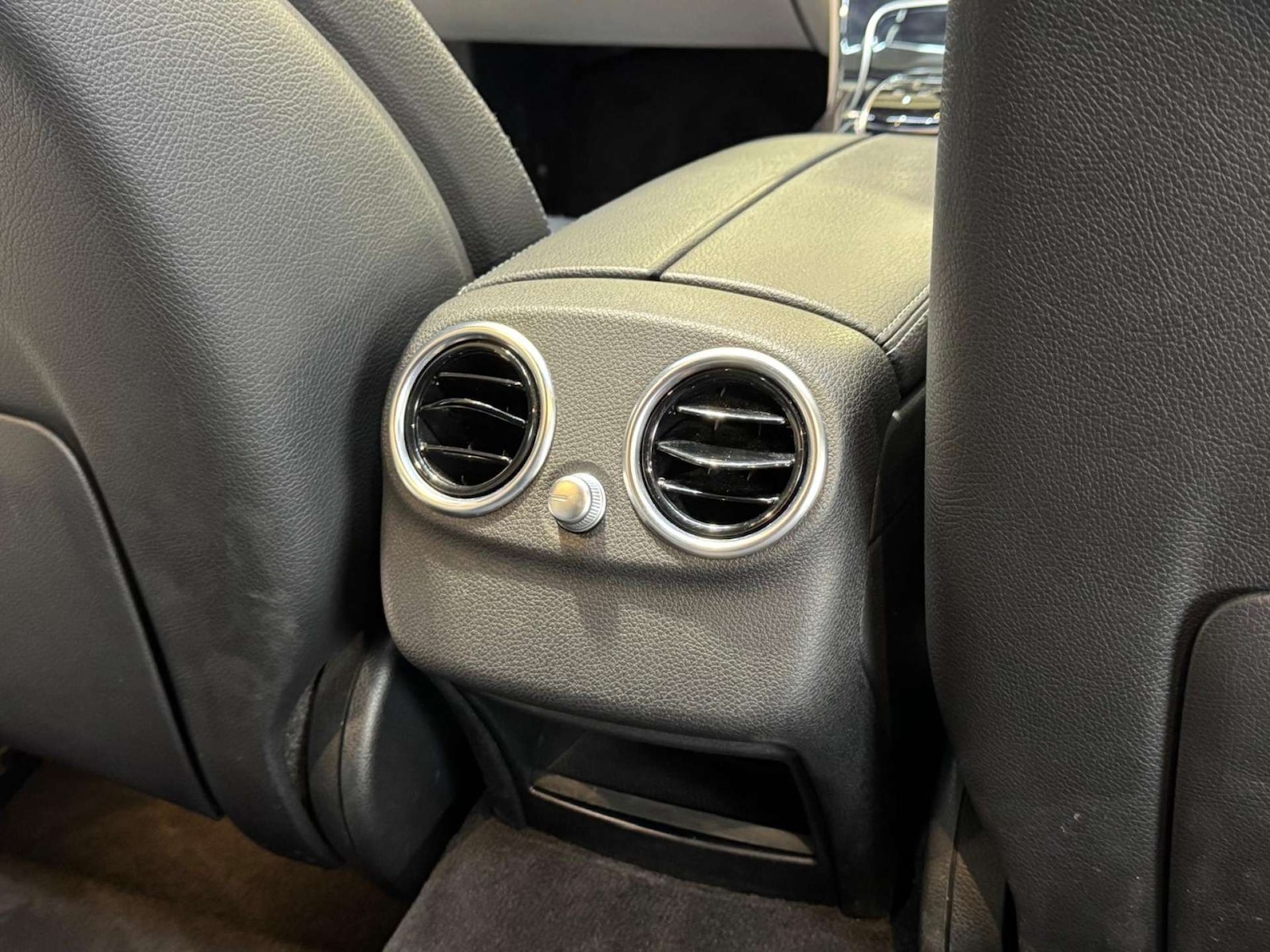 Used Mercedes-Benz C Class 2016 for sale - 77715630: Photo 72