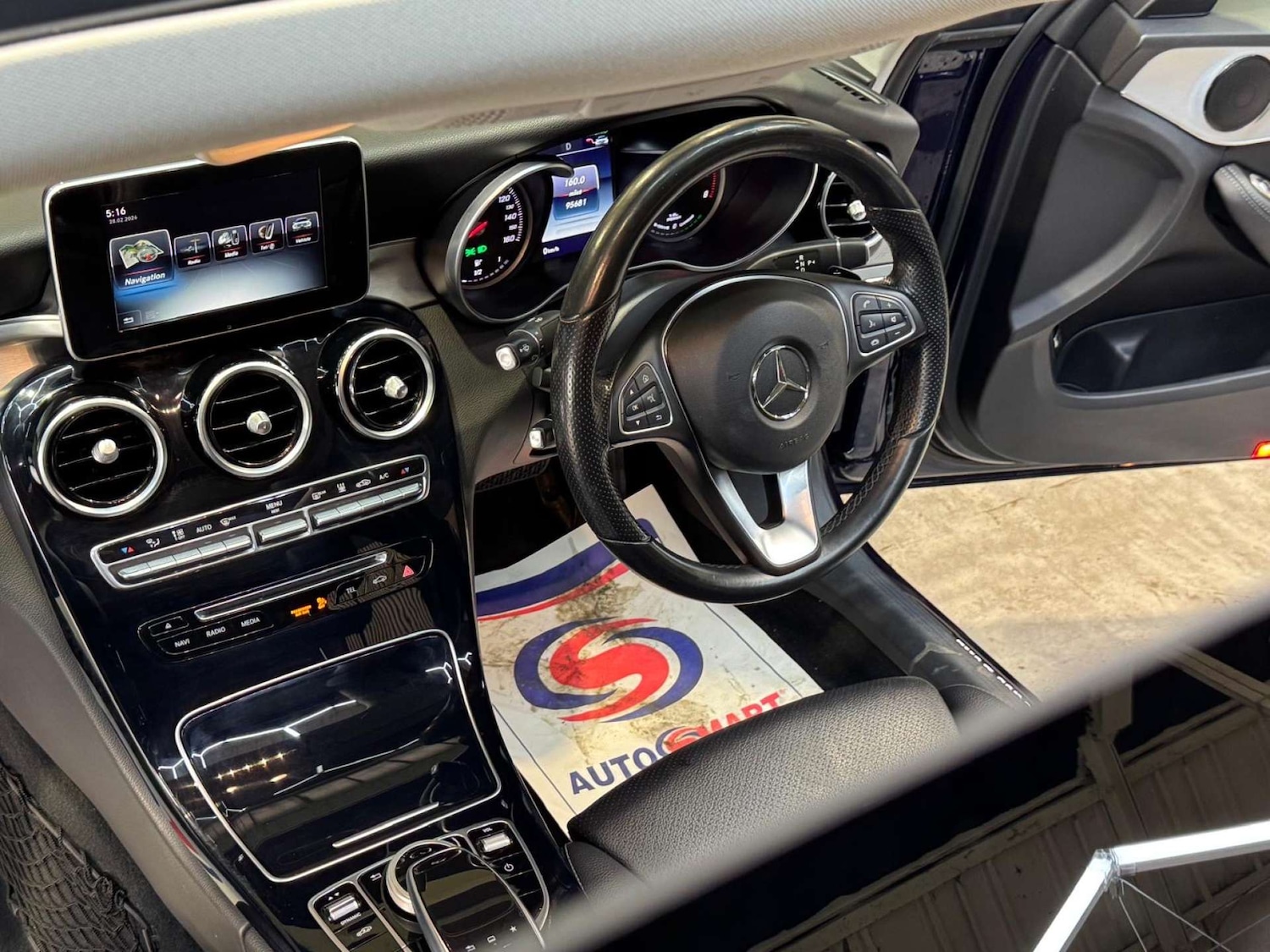 Used Mercedes-Benz C Class 2016 for sale - 77715630: Photo 96