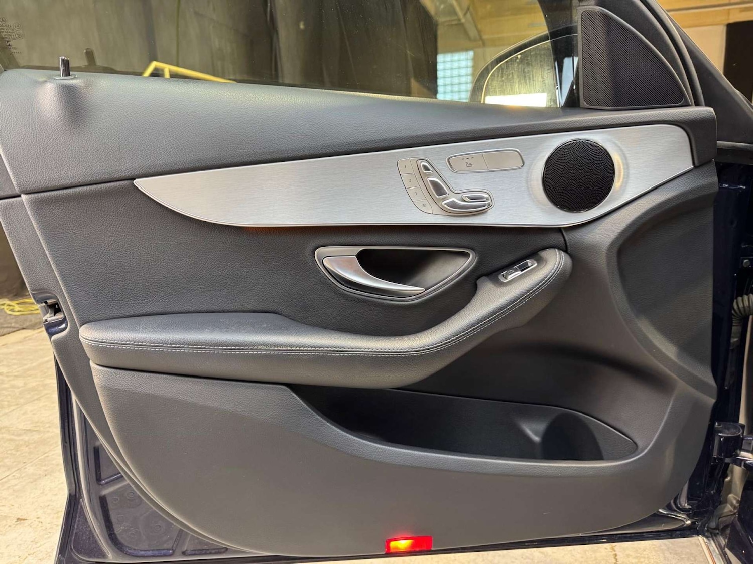 Used Mercedes-Benz C Class 2016 for sale - 77715630: Photo 97