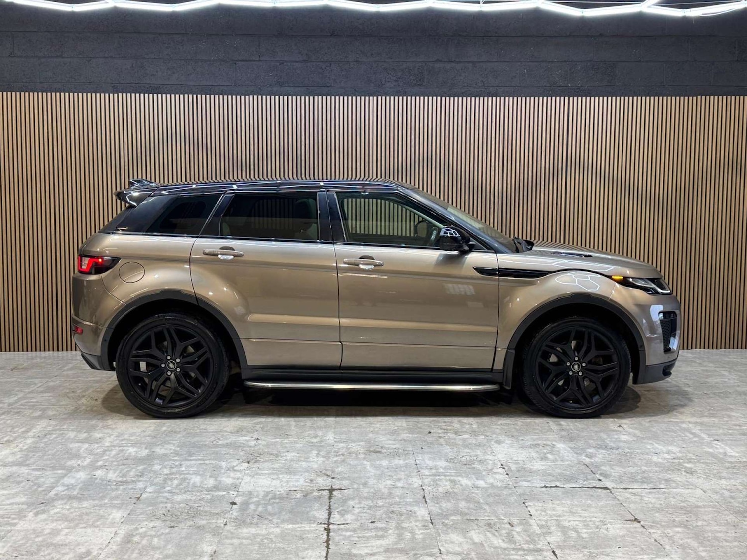 Used Land Rover Range Rover Evoque 2016 for sale - 77775397: Photo 16