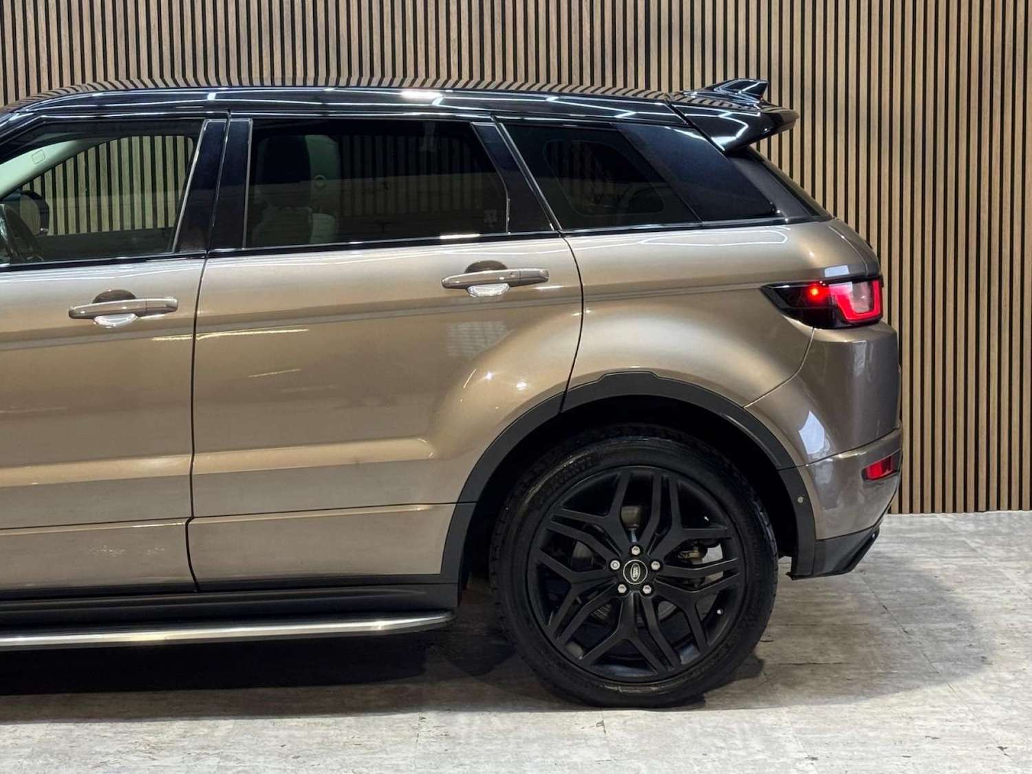 Used Land Rover Range Rover Evoque 2016 for sale - 77775397: Photo 17