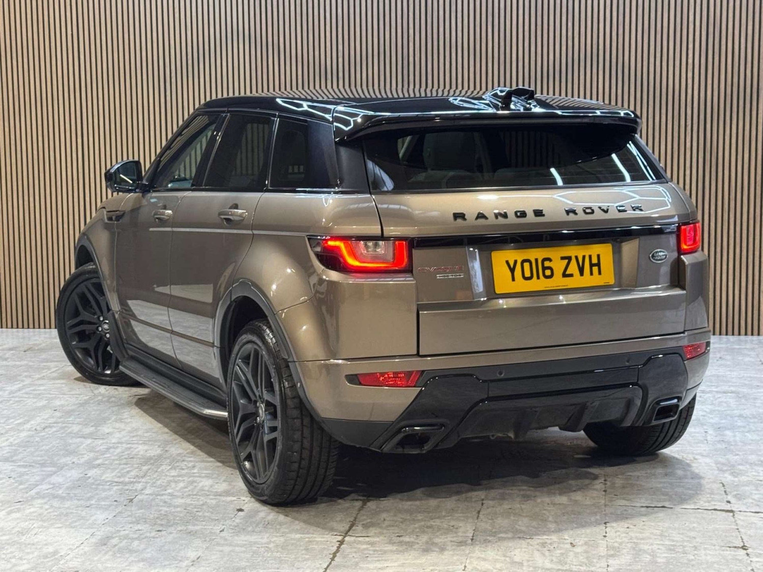 Used Land Rover Range Rover Evoque 2016 for sale - 77775397: Photo 28