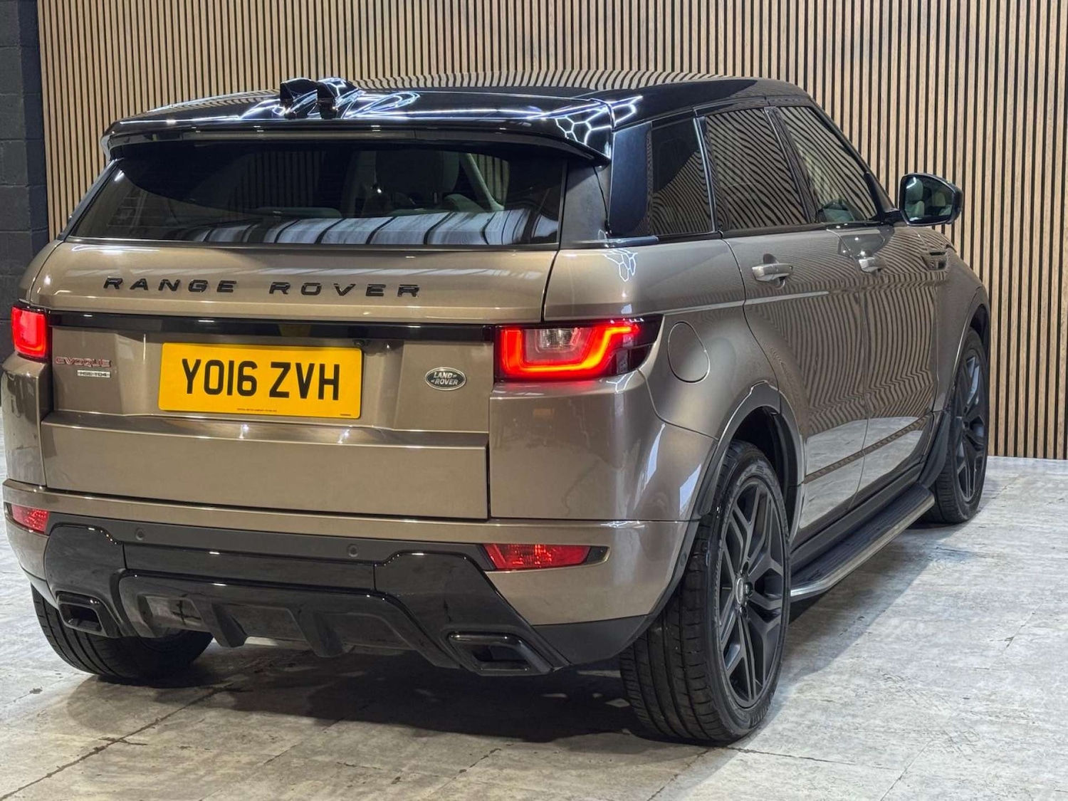 Used Land Rover Range Rover Evoque 2016 for sale - 77775397: Photo 29