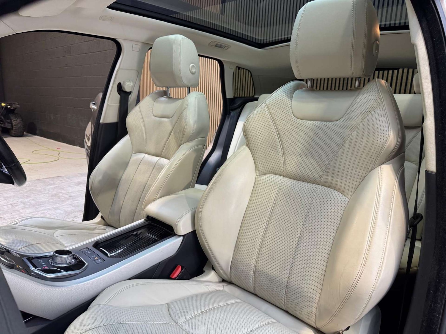 Used Land Rover Range Rover Evoque 2016 for sale - 77775397: Photo 72