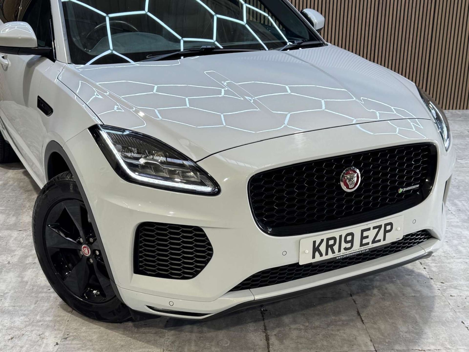 Used Jaguar E-Pace 2019 for sale - 77775396: Photo 11