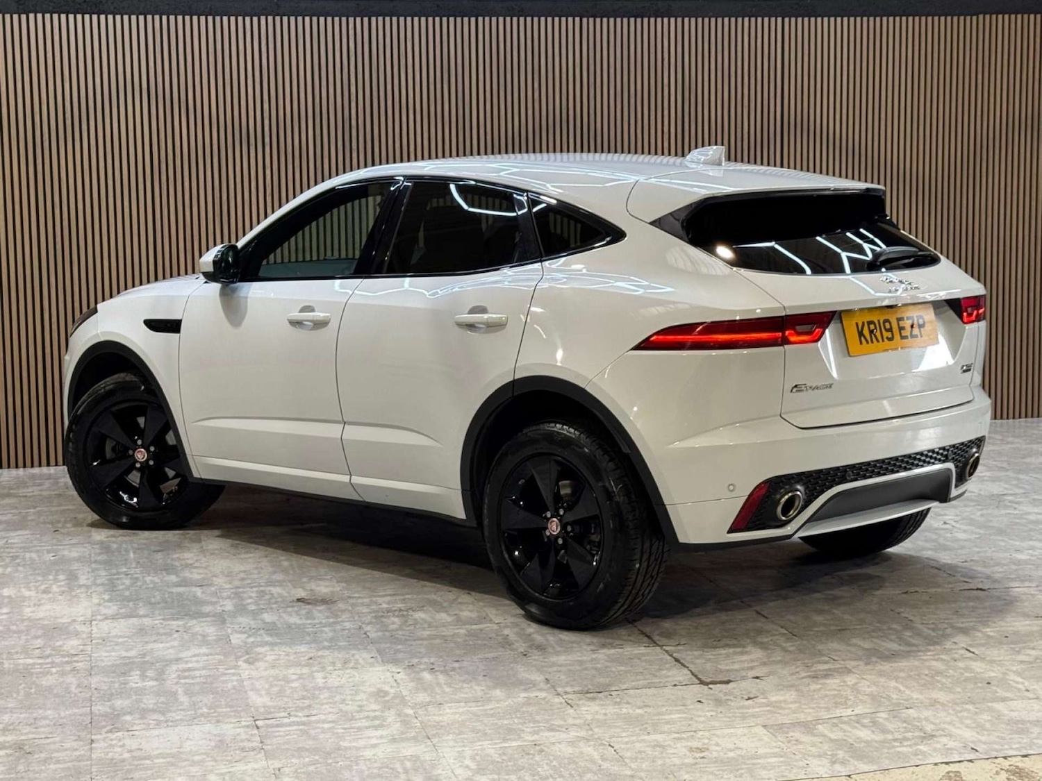 Used Jaguar E-Pace 2019 for sale - 77775396: Photo 20