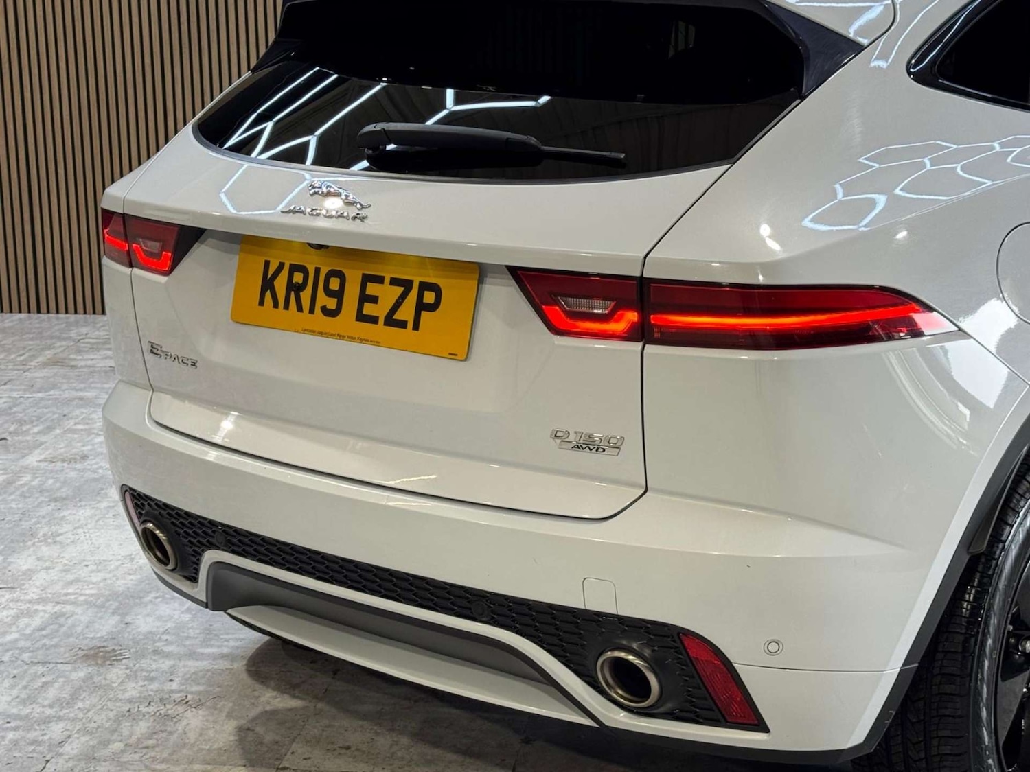 Used Jaguar E-Pace 2019 for sale - 77775396: Photo 26