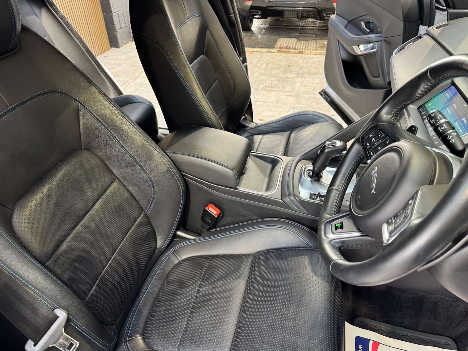 Used Jaguar E-Pace 2019 for sale - 77775396: Photo 46