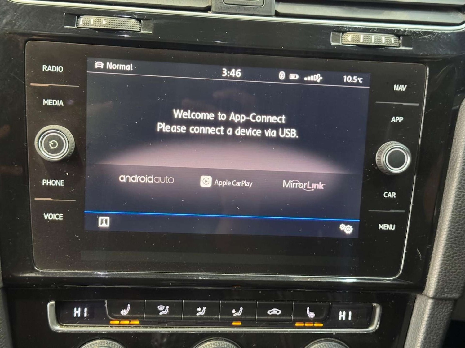 Used Volkswagen Golf 2017 for sale - 76483227: Photo 62