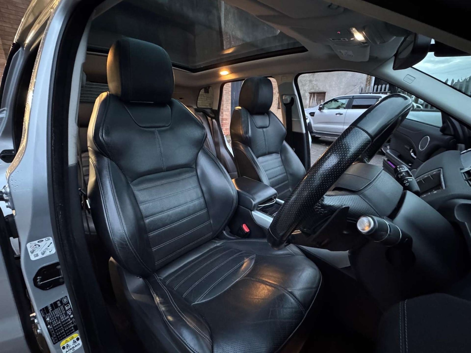 Used Land Rover Range Rover Evoque 2016 for sale - 76554463: Photo 17